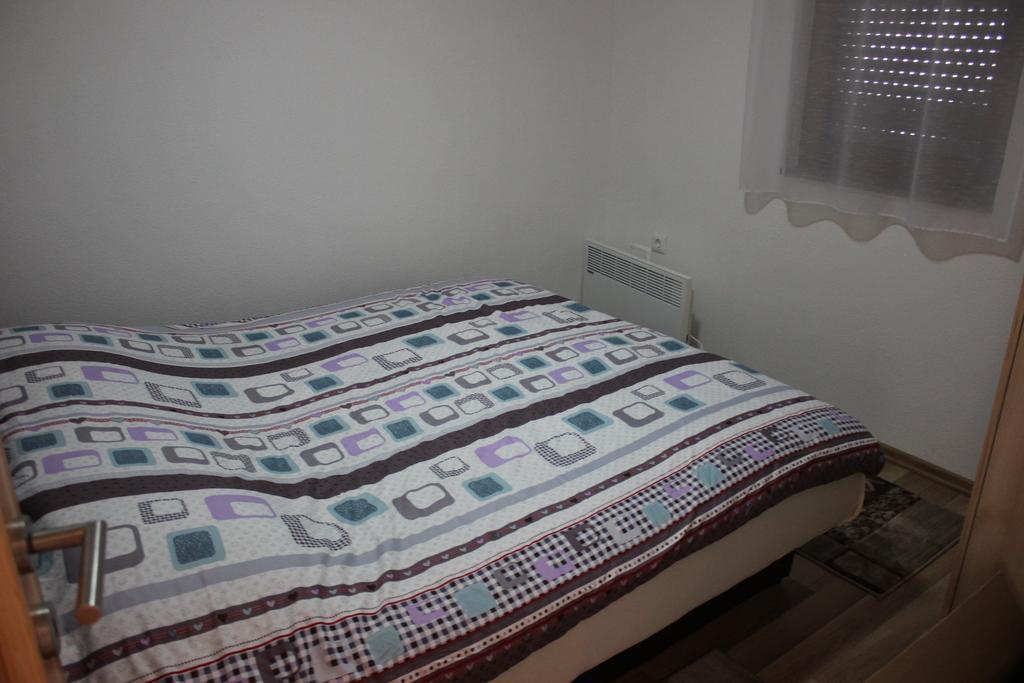 Apartments Zoni 블라시츠 외부 사진